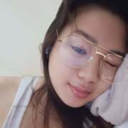 Issa 27 Manila