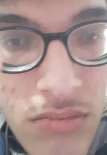 حمید رضا (@nsy56cy3yi) — my photo № 1